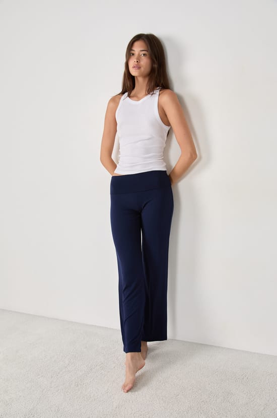 Pantalon de pyjama large en modal;${refinementColor}