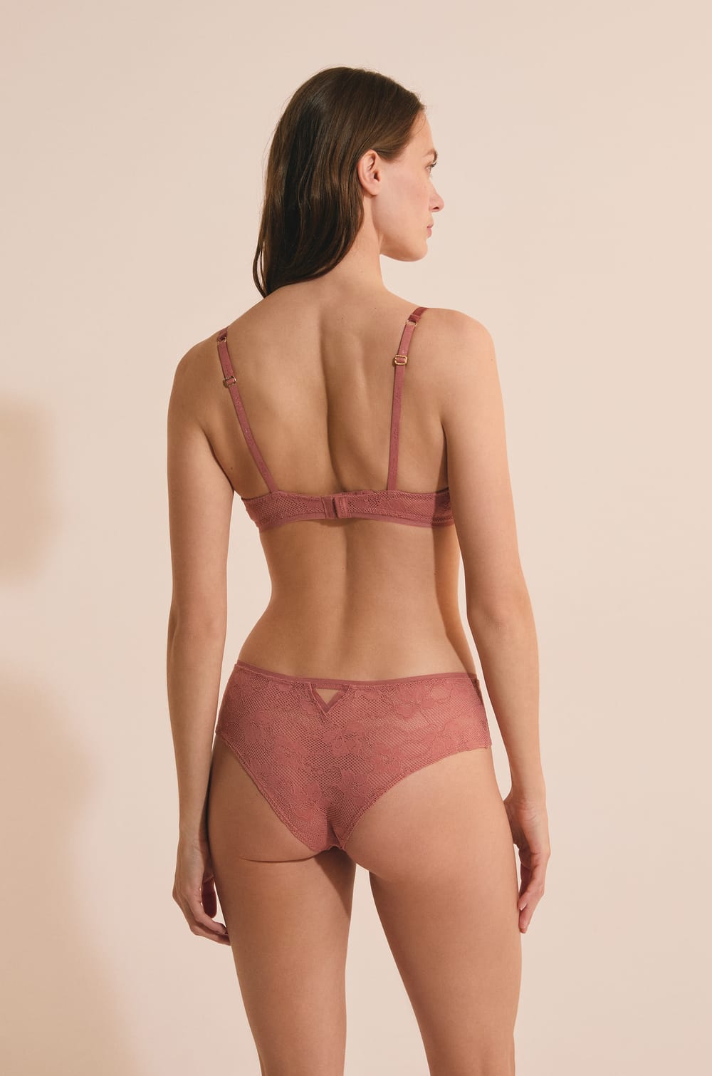 Lace Hipster;${refinementColor}