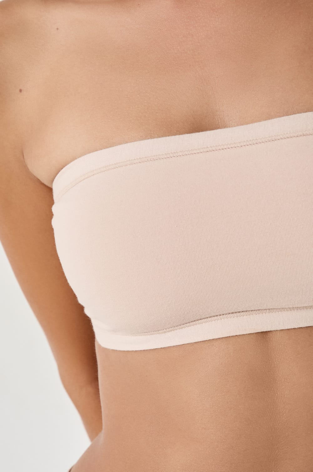 Wireless Strapless Bra in Stretchy Organic Cotton;${refinementColor}
