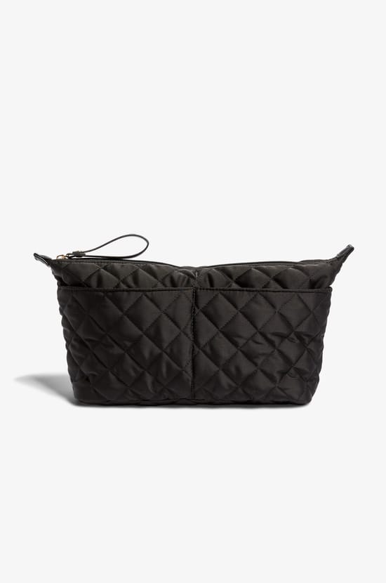 Quilted Pouch;${refinementColor}