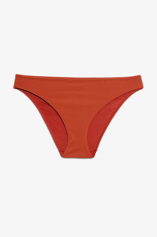 Bikini Bottom;${refinementColor}