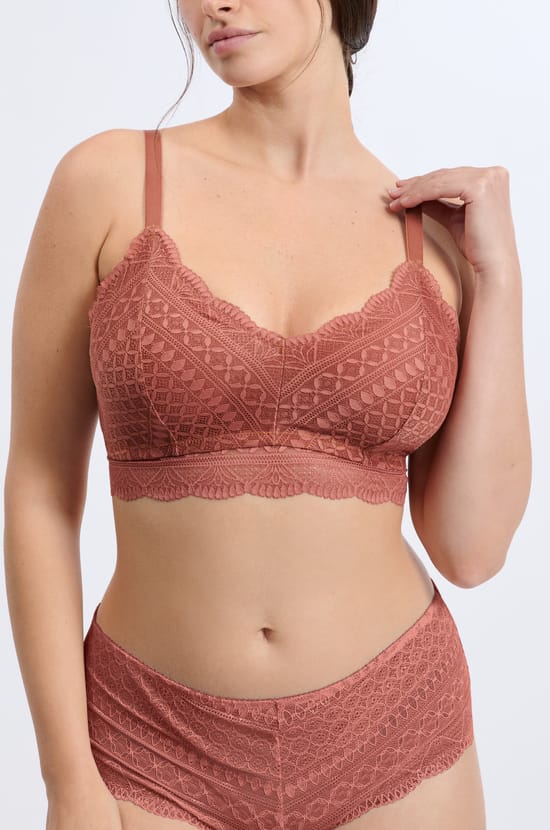 Wireless Triangle Bra Post-Mastectomy;${refinementColor}