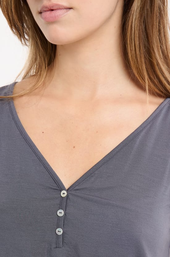 Top de tirantes lisa;${refinementColor}