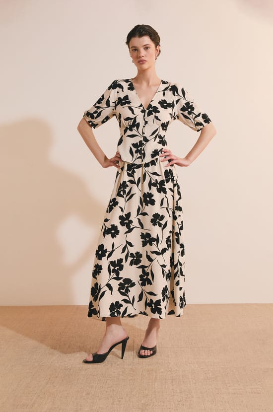 Falda midi fluida estampada;${refinementColor}