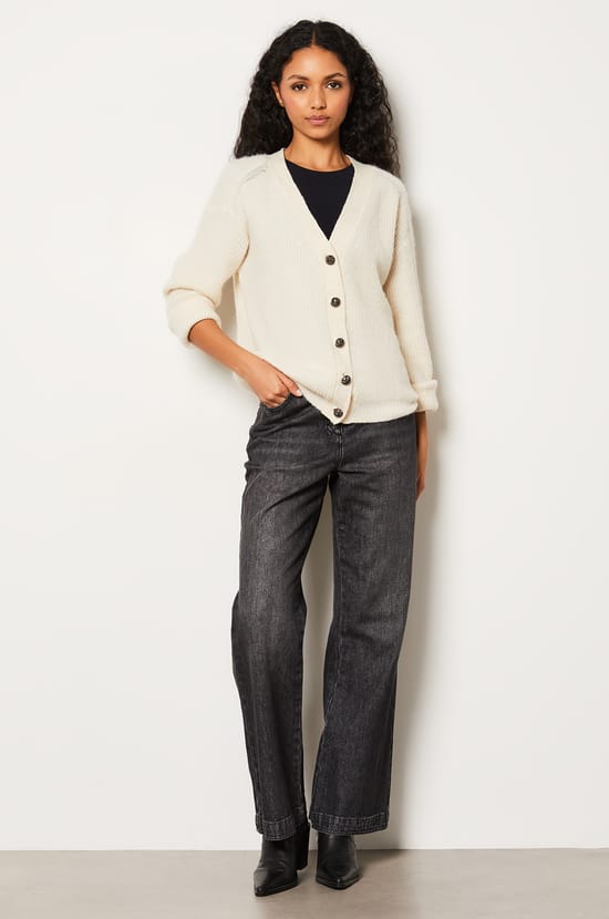 Gilet boutonné;${refinementColor}