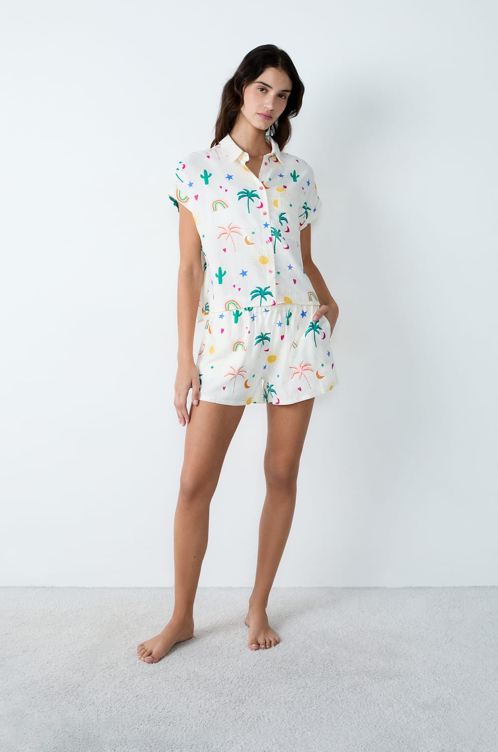 Chemise de pyjama imprimée manches courtes en lin et viscose;${refinementColor}