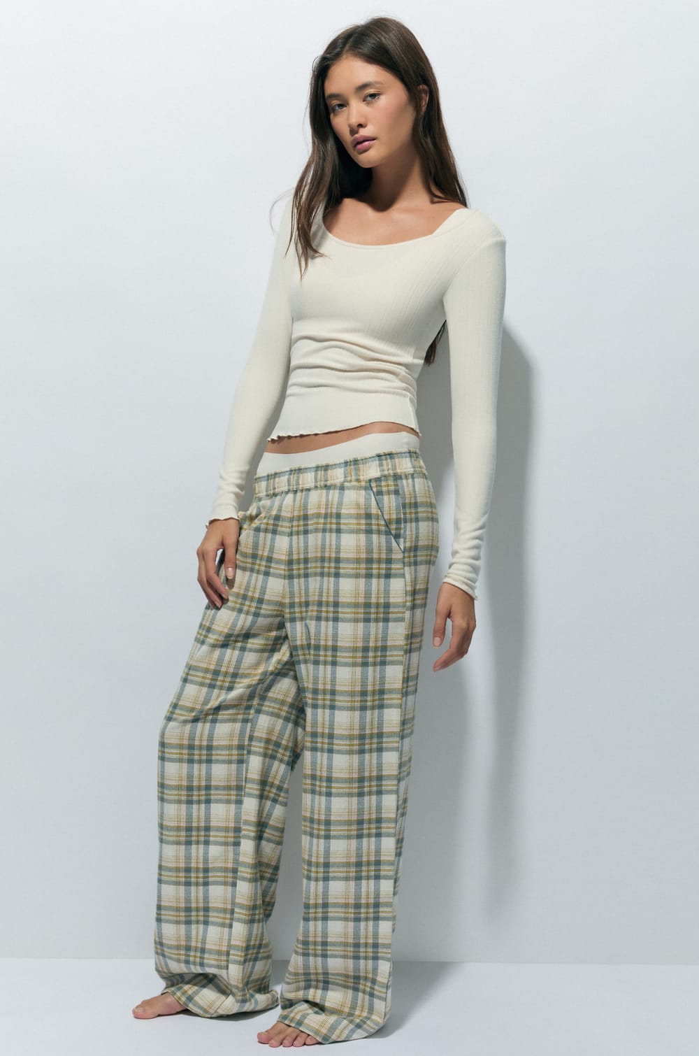 Pantalon de pyjama à carreaux;${refinementColor}