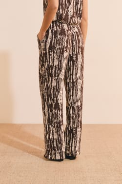 Pantalon &agrave; motifs;${refinementColor}