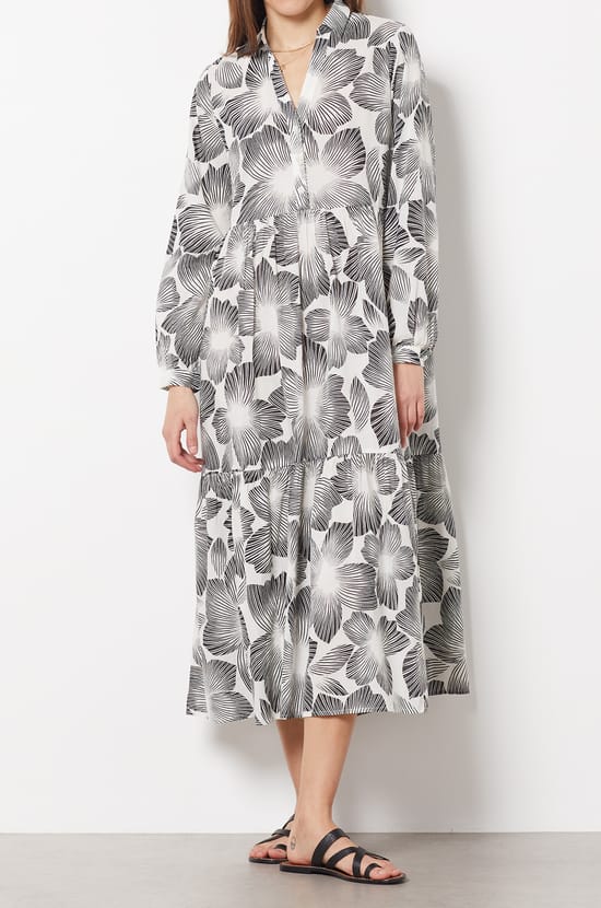 Long Floral Dress;${refinementColor}