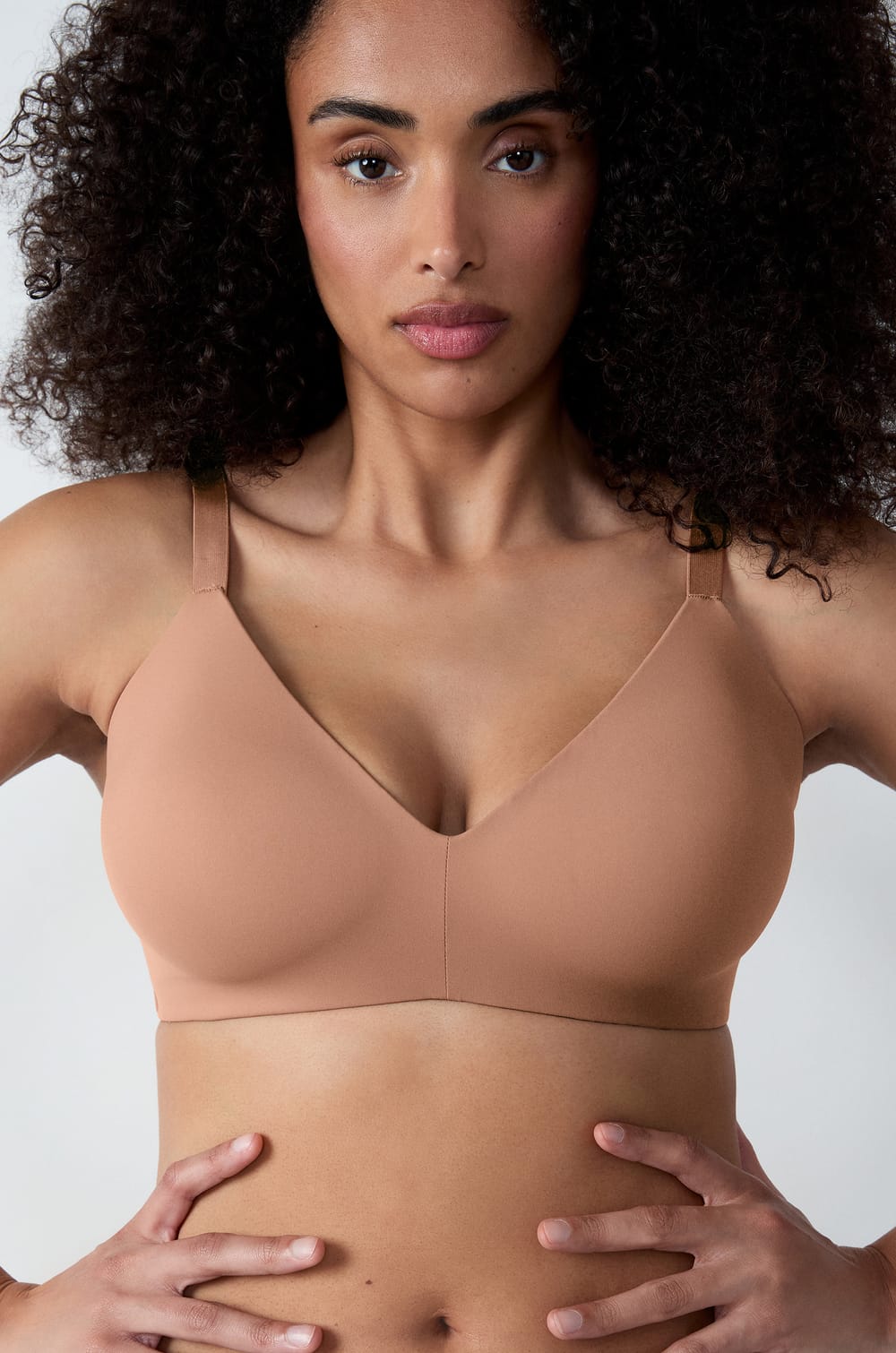 Wireless lightly lined microfibre bra;${refinementColor}