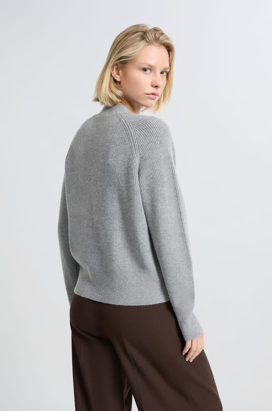 Gilet manches longues;${refinementColor}