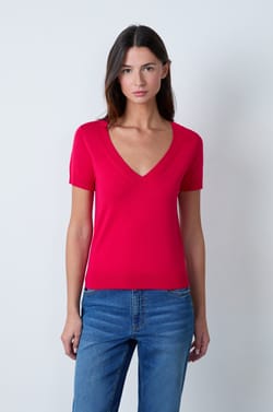 T-shirt col V manches courtes;${refinementColor}