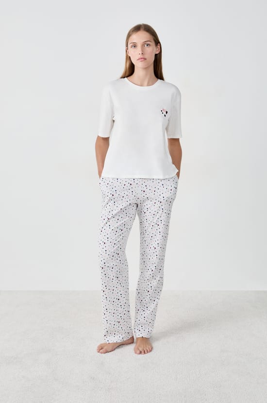 3-Piece Pajamas;${refinementColor}