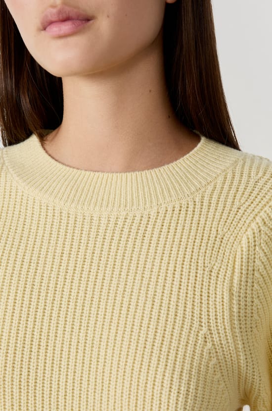 Pull à manches bouffantes;${refinementColor}