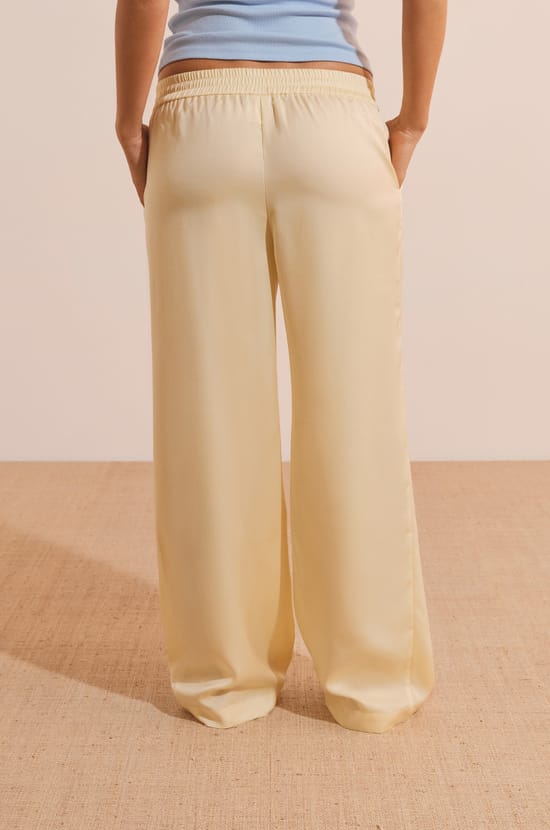 Pantalon de pyjama satin&eacute;;${refinementColor}