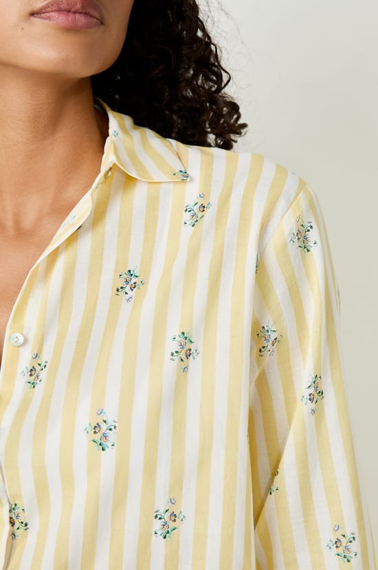 Cotton pyjama shirt with patterns;${refinementColor}