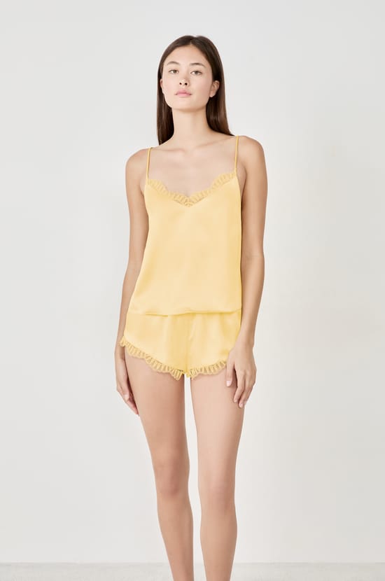 Top de seda con detalles de encaje;${refinementColor}