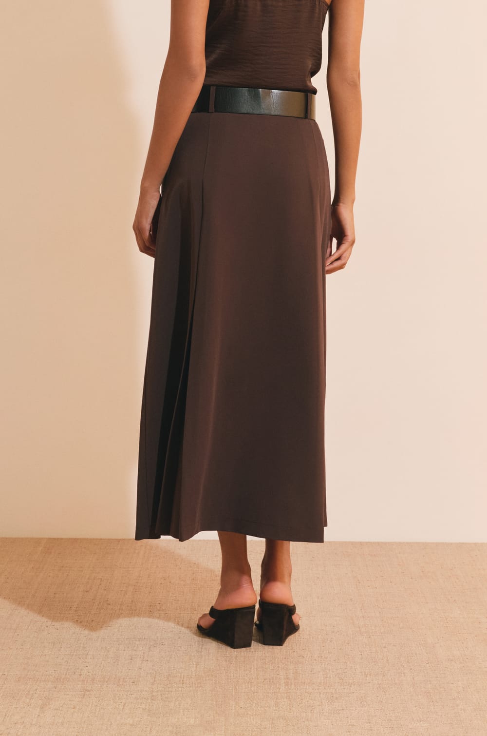 Jupe midi &agrave; pinces;${refinementColor}