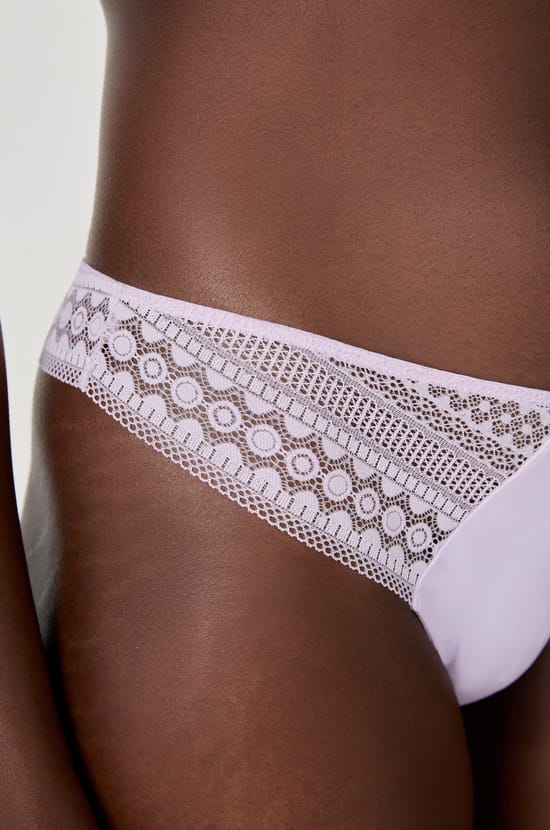 Tanga de encaje;${refinementColor}