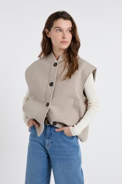 Veste sans manches avec laine;${refinementColor}