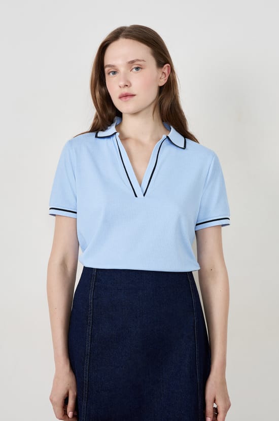 Short-sleeved cotton polo shirt;${refinementColor}