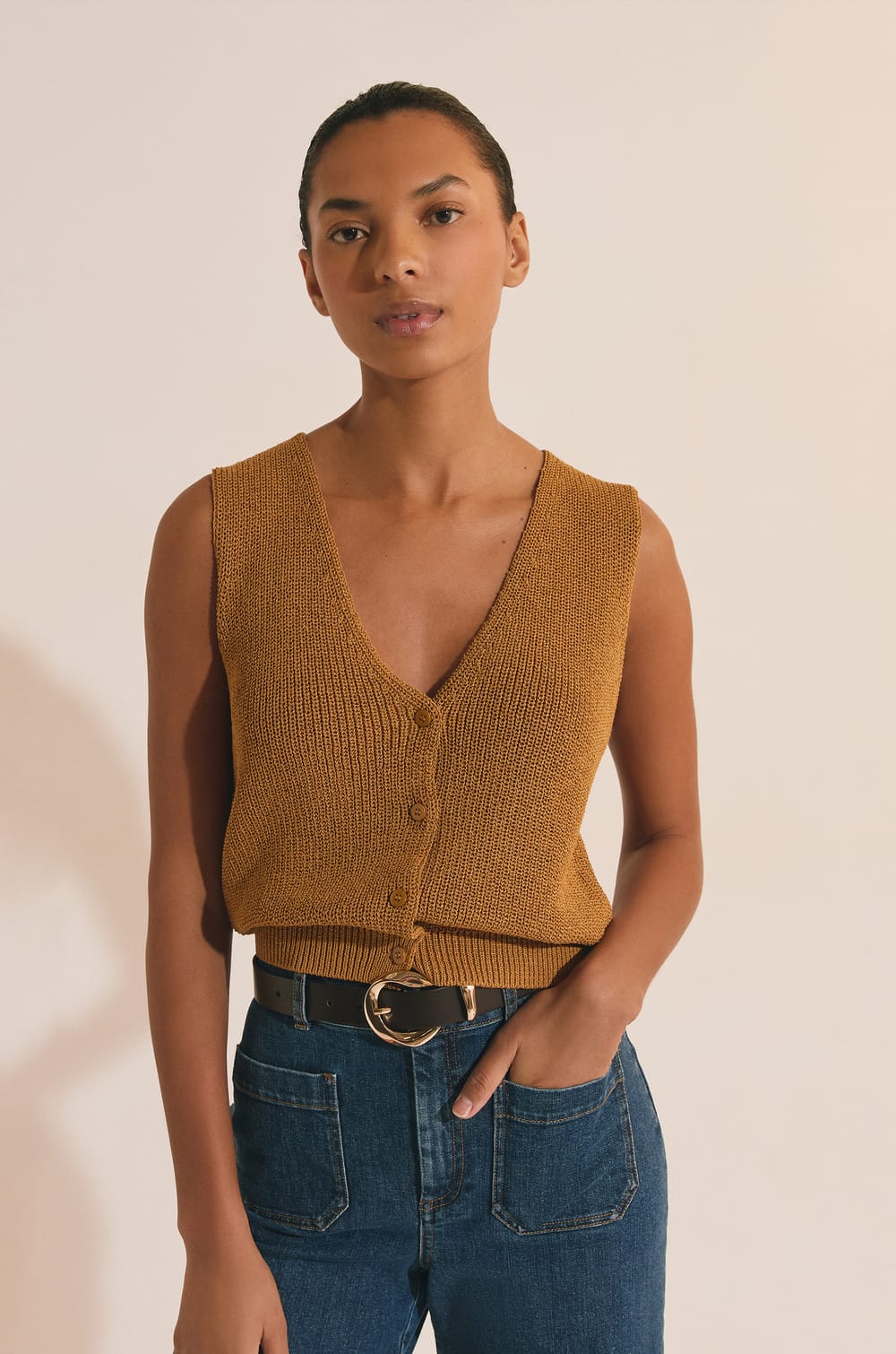 Pull cardigan sans manches avec coton;${refinementColor}