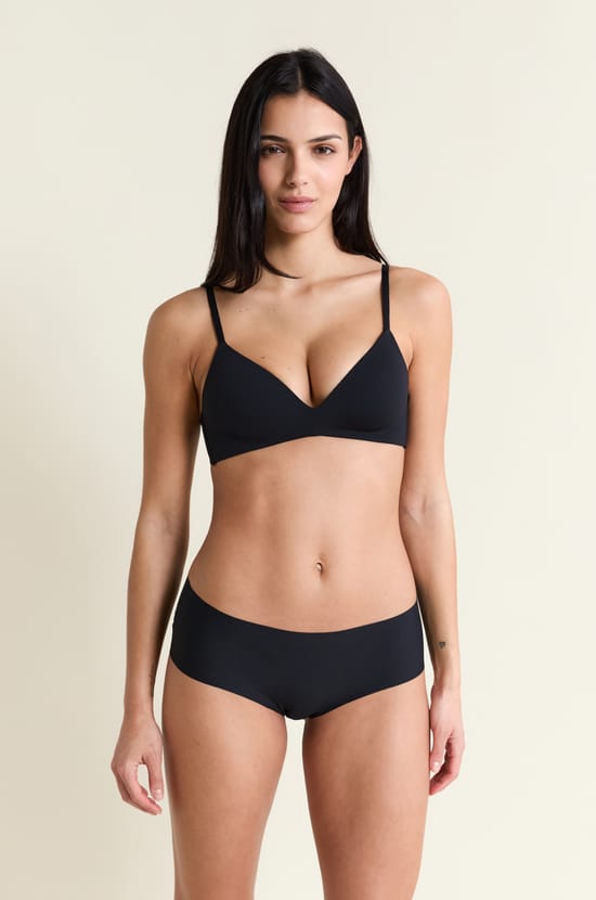 Wireless Lightly Lined Bra in Microfiber;${refinementColor}