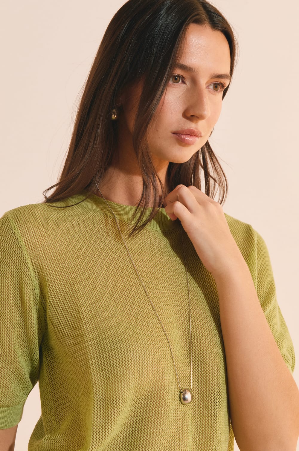 Pull manches courtes ajour&eacute;;${refinementColor}