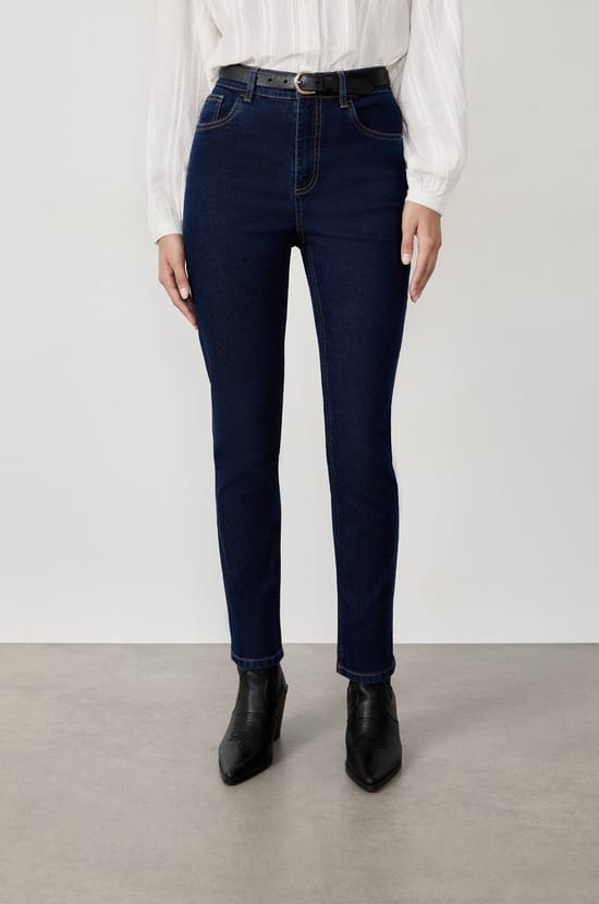 Jeans slim;${refinementColor}