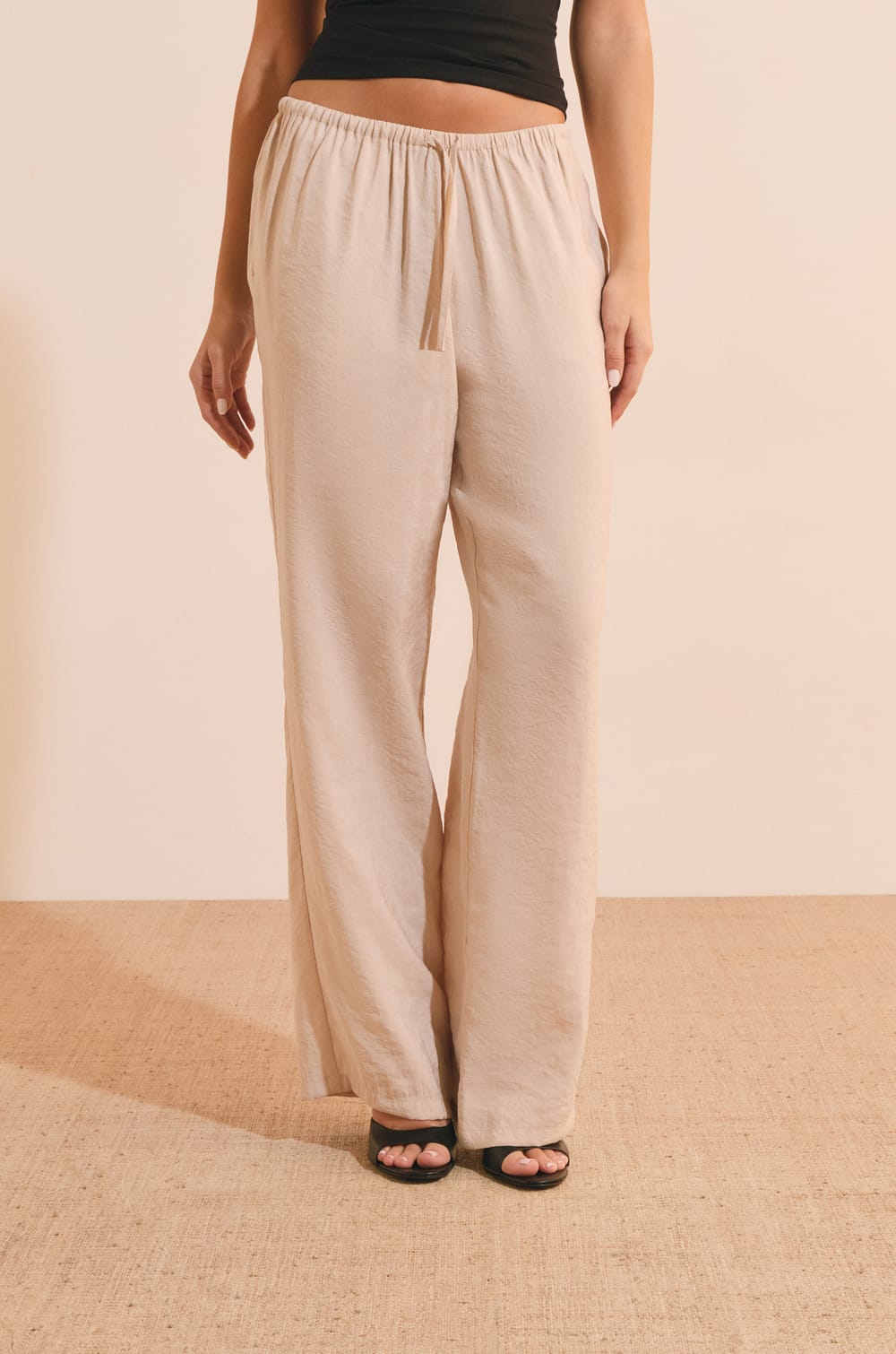 Pantalon fluide &eacute;lastiqu&eacute;;${refinementColor}