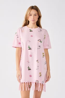 Robe t-shirt imprimée à franges;${refinementColor}