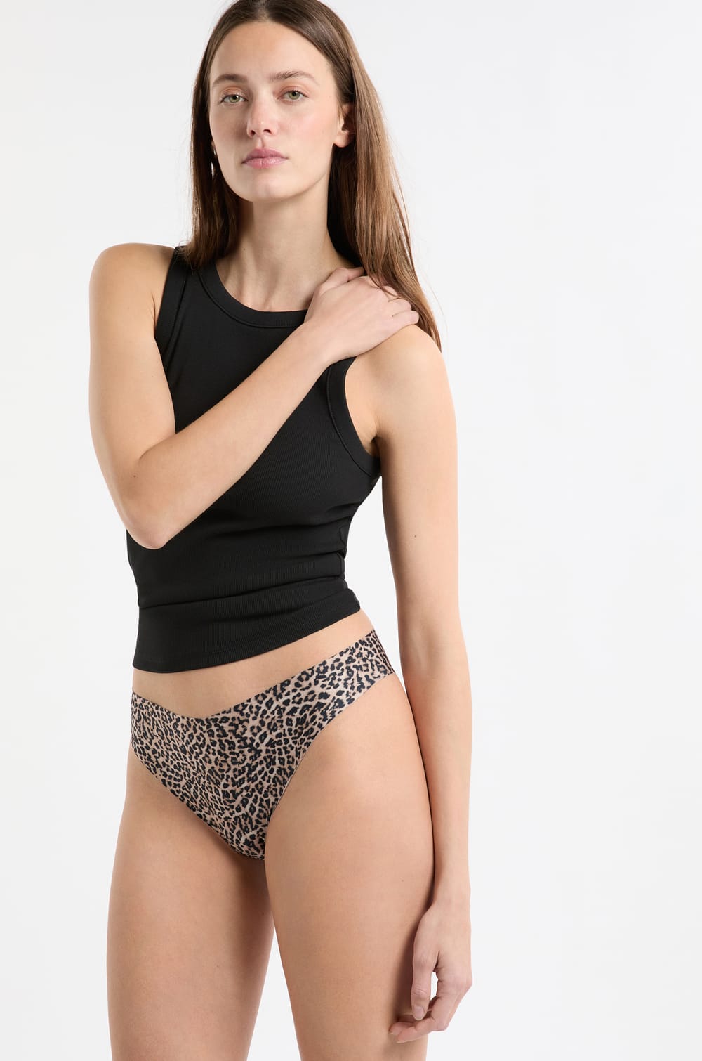 Tanga en microfibre sans couture à motifs léopard;${refinementColor}