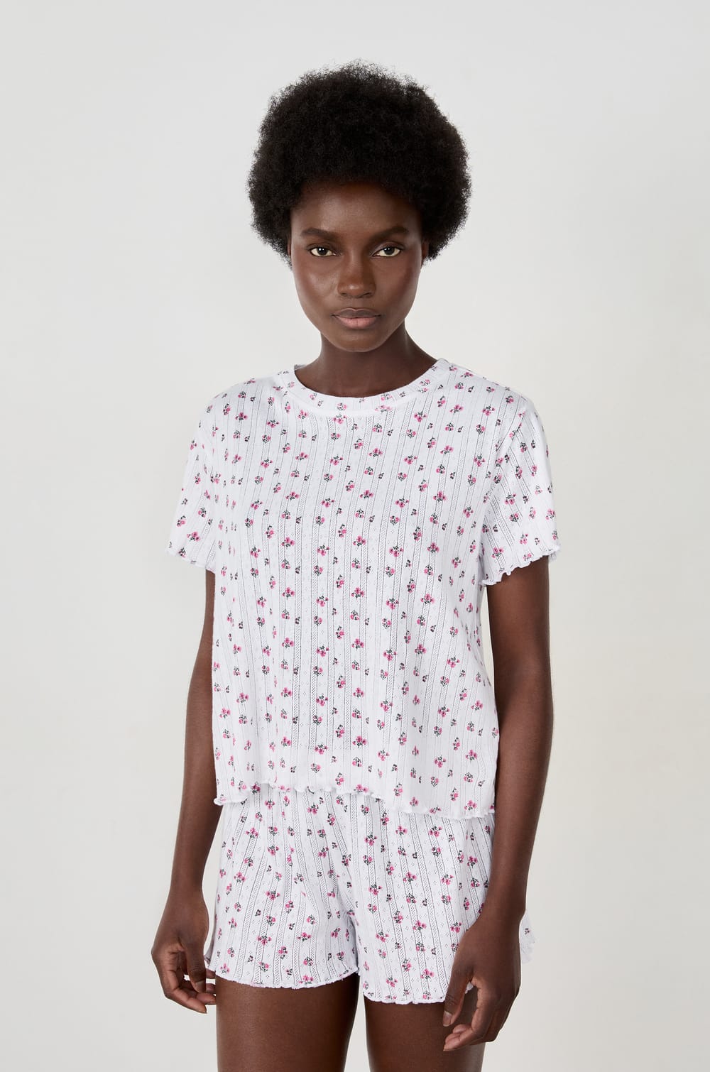 Pyjama T-shirt with floral pattern;${refinementColor}