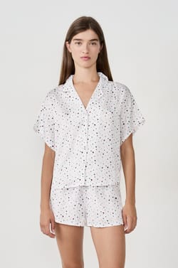 Chemise de pyjama en satin imprimé cœurs;${refinementColor}