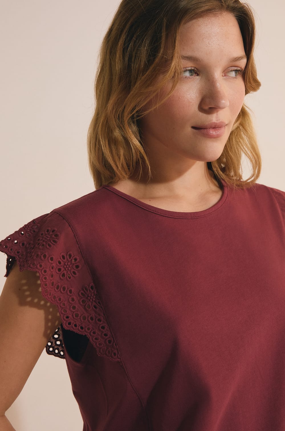 Cotton T-shirt with embroidered details;${refinementColor}