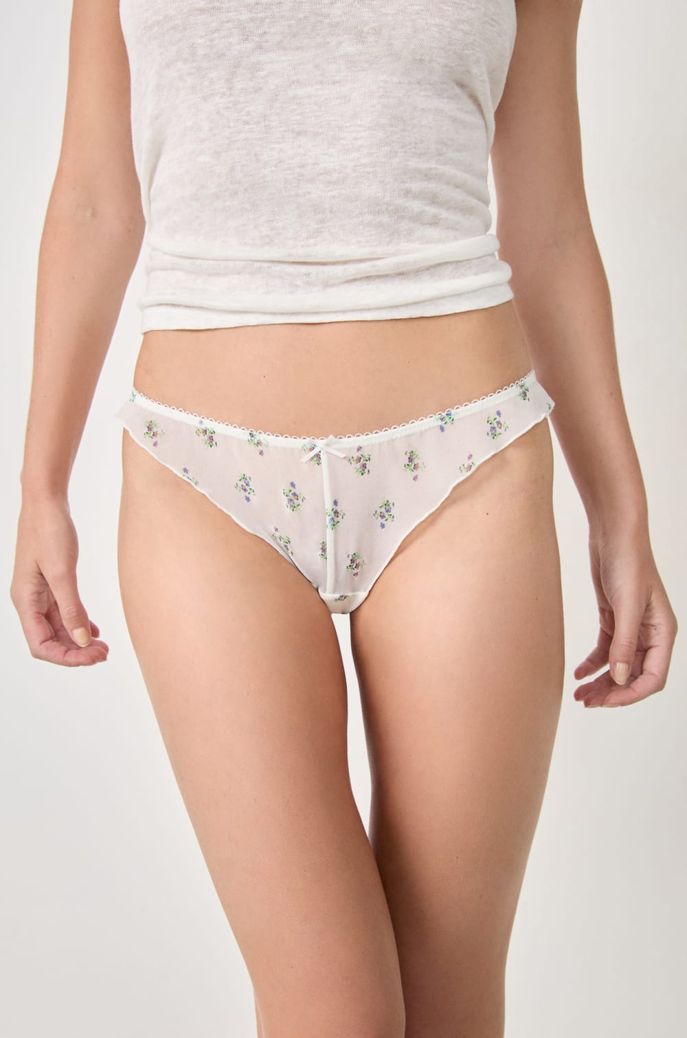 Tanga de tul estampado;${refinementColor}