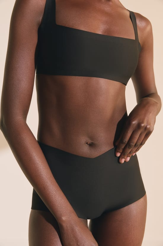 Soutien-gorge brassi&egrave;re en microfibre avec pads amovibles;${refinementColor}