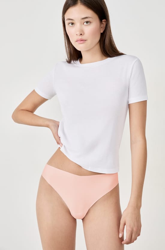 Tanga en microfibre;${refinementColor}