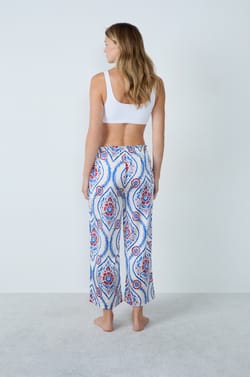 Pantalón de pijama estampado;${refinementColor}