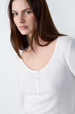 3/4 Sleeve T-shirt;${refinementColor}