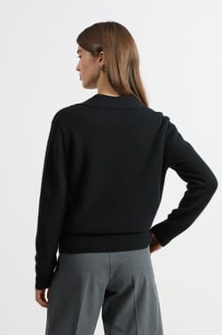 Cashmere polo neck sweater;${refinementColor}