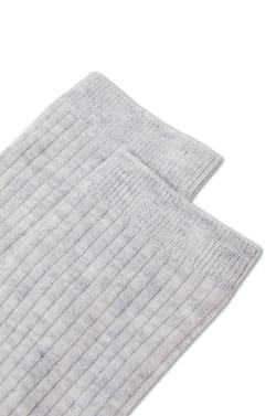 Chaussettes unies;${refinementColor}
