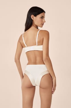 Soutien-gorge bandeau coques fines bretelles amovibles;${refinementColor}