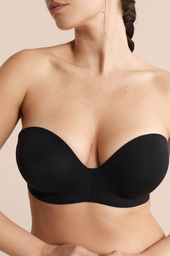 Strapless lightly lined bra with removable straps, cup C-E;${refinementColor}
