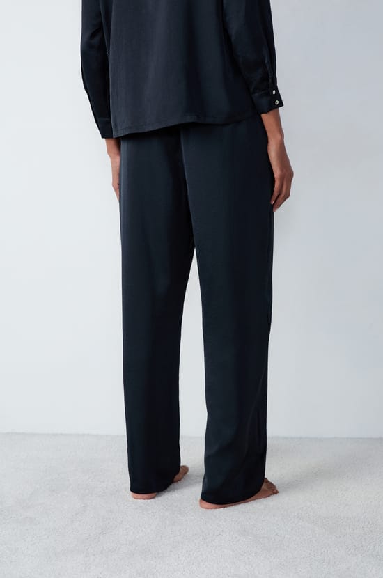 Satin Carrot-Cut Pyjama Trousers;${refinementColor}