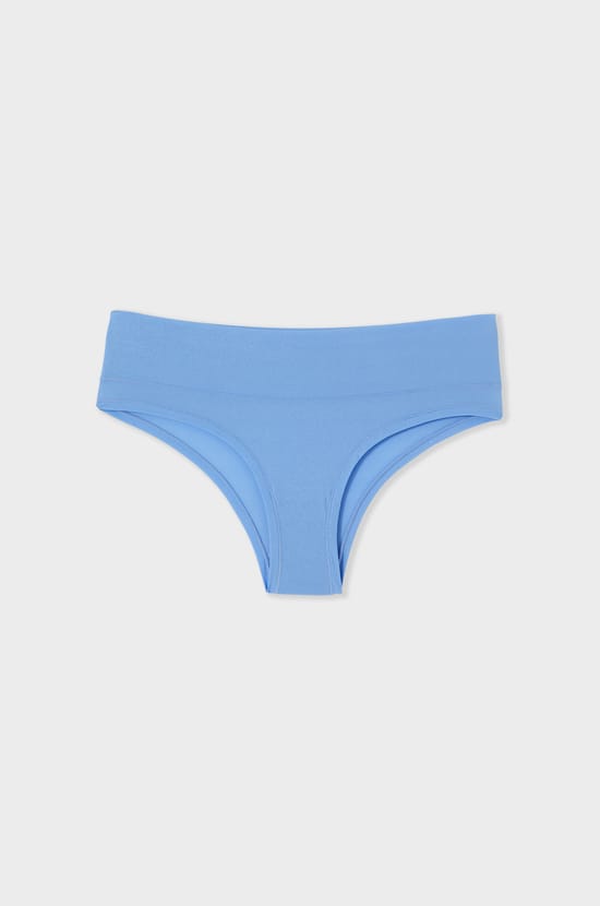 Microfiber Hipster;${refinementColor}