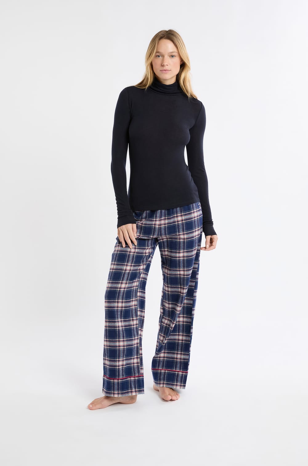 Thermal Turtleneck T-shirt with Wool;${refinementColor}