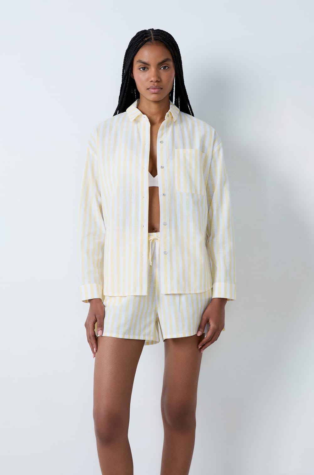 Gestreifte Pyjama-Bluse aus Baumwolle;${refinementColor}