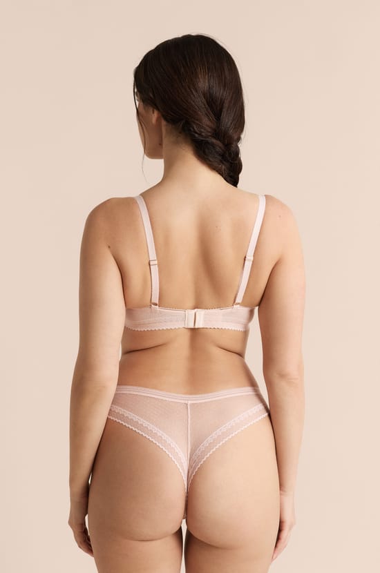 Triangle Wireless Bra;${refinementColor}