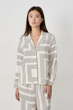 Printed long-sleeved shirt;${refinementColor}